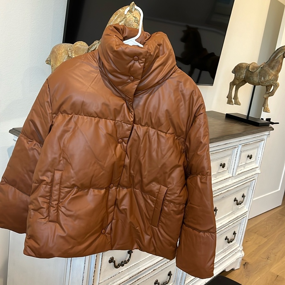 🗽Sale🗽Bagatelle NYC Faux Leather Puffer Jacket - Picture 3 of 15